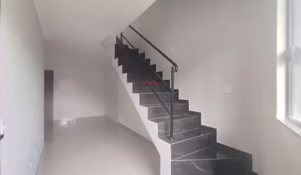 Casa com 2 quartos à venda na Julio Salsamedi, Tatuquara, Curitiba, 55 m2 por R$ 330.000