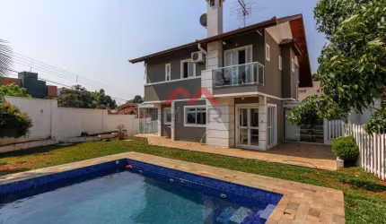 Casa em condomínio fechado com 4 quartos à venda na Rua José Brusamolin, São Lourenço, Curitiba, 300 m2 por R$ 2.200.000