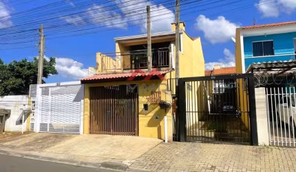 Casa com 2 quartos à venda na Rua Palmyra Crivellaro Bertolde, Campo de Santana, Curitiba por R$ 299.000