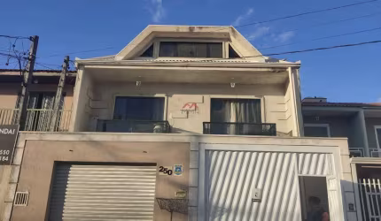 Casa com 4 quartos à venda na Rua Rosiane Jacomel, Cidade Industrial, Curitiba, 207 m2 por R$ 550.000