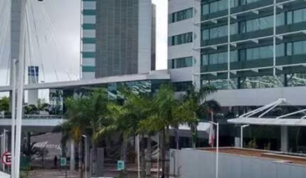 Sala comercial à venda na Avenida Luís Viana Filho, 13233, São Cristóvão, Salvador, 34 m2 por R$ 180.000