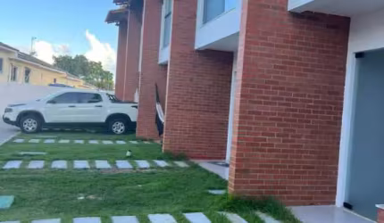 Casa em condomínio fechado com 2 quartos à venda na Rua São Matheus, Vila Praiana, Lauro de Freitas, 110 m2 por R$ 470.000