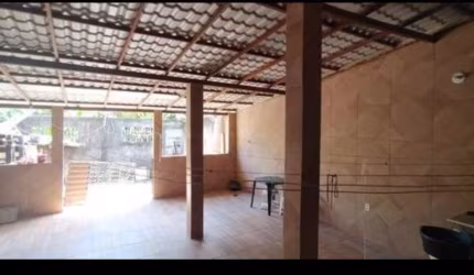 Casa com 4 quartos à venda na Rua Professor Rubens Soares, Mussurunga II, Salvador, 180 m2 por R$ 330.000