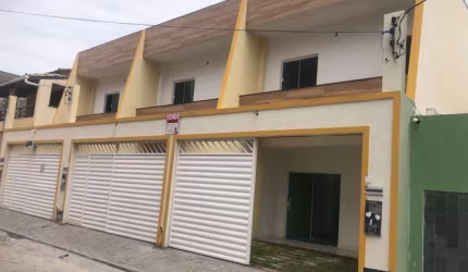 Casa com 4 quartos à venda na Rua Pilão Arcado, Vila Praiana, Lauro de Freitas, 120 m2 por R$ 420.000