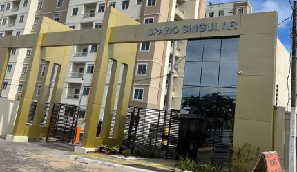 Apartamento com 2 quartos à venda na Rua Ministro Antônio Carlos Magalhães, Buraquinho, Lauro de Freitas, 45 m2 por R$ 385.000