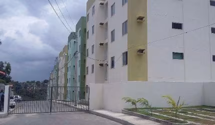 Apartamento com 2 quartos à venda na Avenida Aliomar Baleeiro, Fazenda Grande 4, Salvador, 49 m2 por R$ 195.000