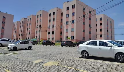 Apartamento com 2 quartos à venda na Avenida Santo Amaro de Ipitanga, Vida Nova, Lauro de Freitas, 48 m2 por R$ 150.000