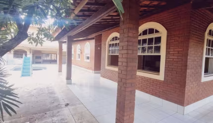 Casa com 5 quartos à venda na Rua Antônio Casaes, Itapuã, Salvador por R$ 1.300.000
