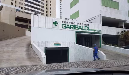 Sala comercial com 1 sala à venda na Avenida Anita Garibaldi, Federação, Salvador, 69 m2 por R$ 490.000