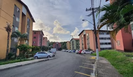 Apartamento com 2 quartos à venda na Avenida Santo Amaro de Ipitanga, Vida Nova, Lauro de Freitas, 44 m2 por R$ 130.000