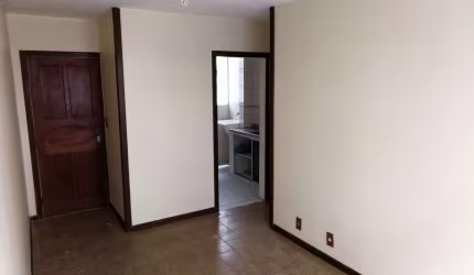 Apartamento com 2 quartos à venda na Rua Colina Azul, Pau da Lima, Salvador, 49 m2 por R$ 110.000