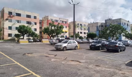 Apartamento com 2 quartos à venda na Rua Águas de Cheiro, Jardim Santo Inácio, Salvador, 49 m2 por R$ 140.000
