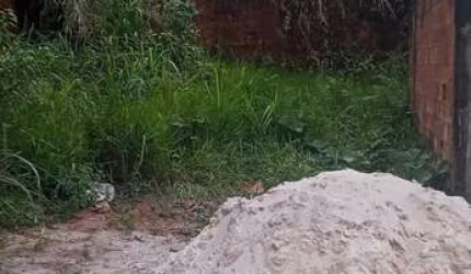 Terreno à venda na Travessa Araújo Martins, 00, Canabrava, Salvador por R$ 115.000