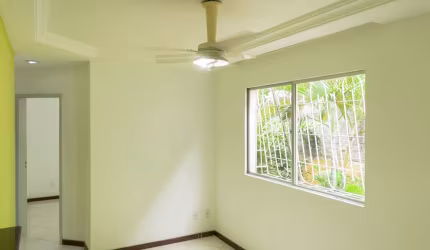 Apartamento com 2 quartos à venda na 1ª Travessa João Alberto, Jardim Nova Esperança, Salvador, 50 m2 por R$ 135.000