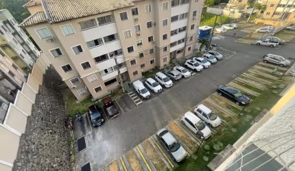 Apartamento com 2 quartos à venda na Avenida Aliomar Baleeiro, Fazenda Grande 4, Salvador, 46 m2 por R$ 200.000