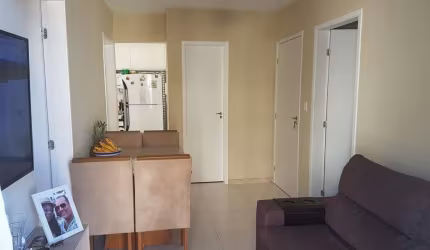 Apartamento com 3 quartos à venda na Avenida Professor Theócrito Batista, Caji, Lauro de Freitas, 50 m2 por R$ 200.000