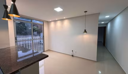 Apartamento com 2 quartos à venda na Rua dos Vereadores, Centro, Lauro de Freitas, 54 m2 por R$ 270.000