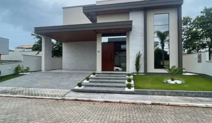 Casa em condomínio fechado nos Ingleses