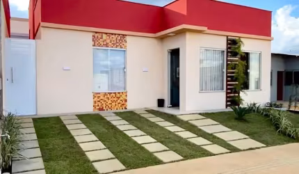 CASAS SOLTAS EM CONDOMINIO FECHADO