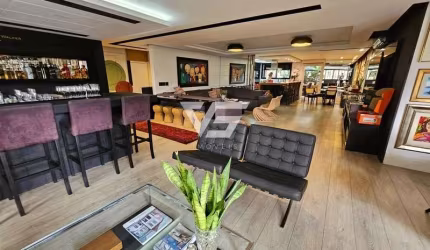 APARTAMENTO ALTO PADRÃO MOBILIADO DECORADO  CENTRO DE FLORIANÓPOLIS