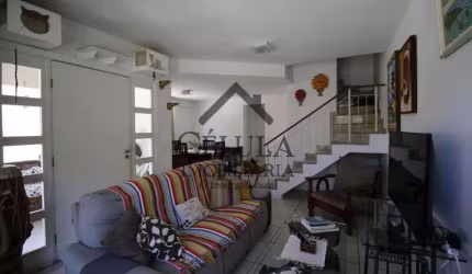 Casa em condomínio fechado com 4 quartos à venda na Estrada Pau-ferro, Freguesia (Jacarepaguá), Rio de Janeiro, 144 m2 por R$ 780.000