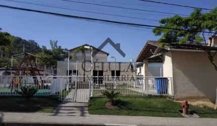 Casa em condomínio fechado com 2 quartos à venda na Estrada do Magarça, Guaratiba, Rio de Janeiro, 51 m2 por R$ 189.000