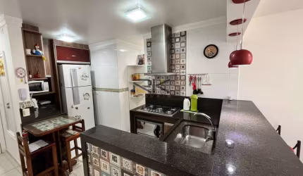 APARTAMENTO NO ITAGUÁ  3 DORMITÓRIOS SENDO 1 SUÍTE, 2 VAGAS DE GARAGEM,VARANDA,SALA 2 AMBIENTES
