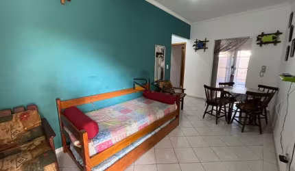 Apartamento Itaguá com 2 dormitórios sendo 1 suíte,1 banheiro social, 1 vaga de garagem,varanda gourmet com churrasqueira