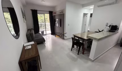 APARTAMENTO PRAIA GRANDE com 2 dormitórios sendo 1 suíte,1 vaga de garagem,varanda gourmet com churrasqueira