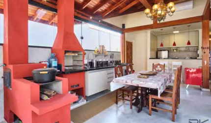 Casa à venda no bairro do Itaguá com 3 dormitórios