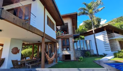 Casa em condomínio a venda em Ilhabela