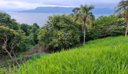 Terreno a venda em Ilhabela
