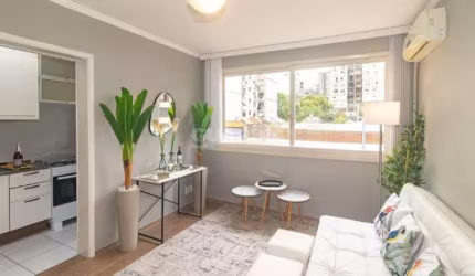 Apartamento mobiliado com 1 dormitório e 1 vaga de garagem no bairro Centro Histórico