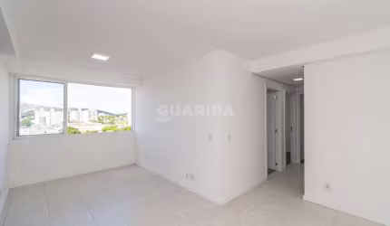 Apartamento com 3 dormitórios, sendo 1 suíte, e 2 vagas de garagem no bairro Partenon