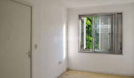 Apartamento com 2 dormitórios no bairro Menino Deus
