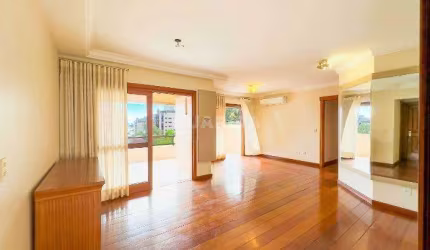 Amplo Apartamento Semimobiliado com 179 m² na Carlos Trein!