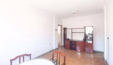 Amplo apartamento de 114m² no coração da Cidade Baixa.