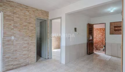 Casa em condomínio com 1 dormitório para alugar no bairro Tristeza
