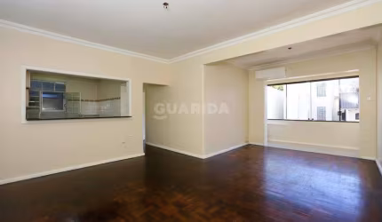 Apartamento amplo com 3 dormitórios no bairro Rio Branco