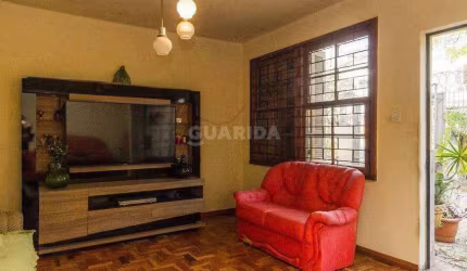 Casa Residencial com 2 dormitórios, no bairro Rio Branco.