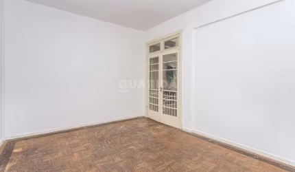 Apartamento com 2 dormitórios no bairro Centro Histórico