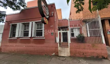 Casa comercial no bairro São Geraldo