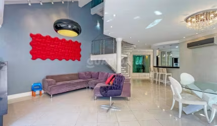 Belíssima casa mobiliada em condomínio fechado com 4 dormitórios na Avenida Ecoville!