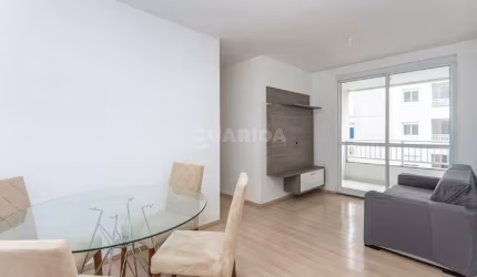 Apartamento semi mobiliado de 3 dormitórios e 1 vaga no bairro Humaitá!