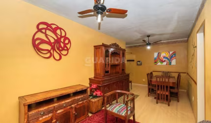Apartamento mobiliado com 2 dormitórios e 1 vaga de garagem no bairro Teresópolis