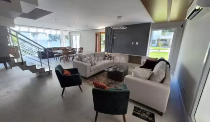 Casa em condomínio no bairro Ipanema.