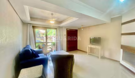 Casa mobiliada com PISCINA e 3 dormitórios suítes para alugar no bairro Espirito Santo.
