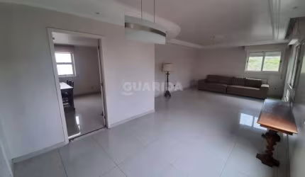 Cobertura de 3 dormitórios, sendo 1 suíte, no bairro do Bom Fim.