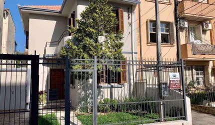 Exclusividade Guarida: Casa comercial no bairro Santana com SACADA.