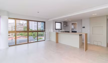 Apartamento semimobiliado com 2 suítes e 2 vagas de garagem, no bairro Jardim Europa - Porto Alegre/RS